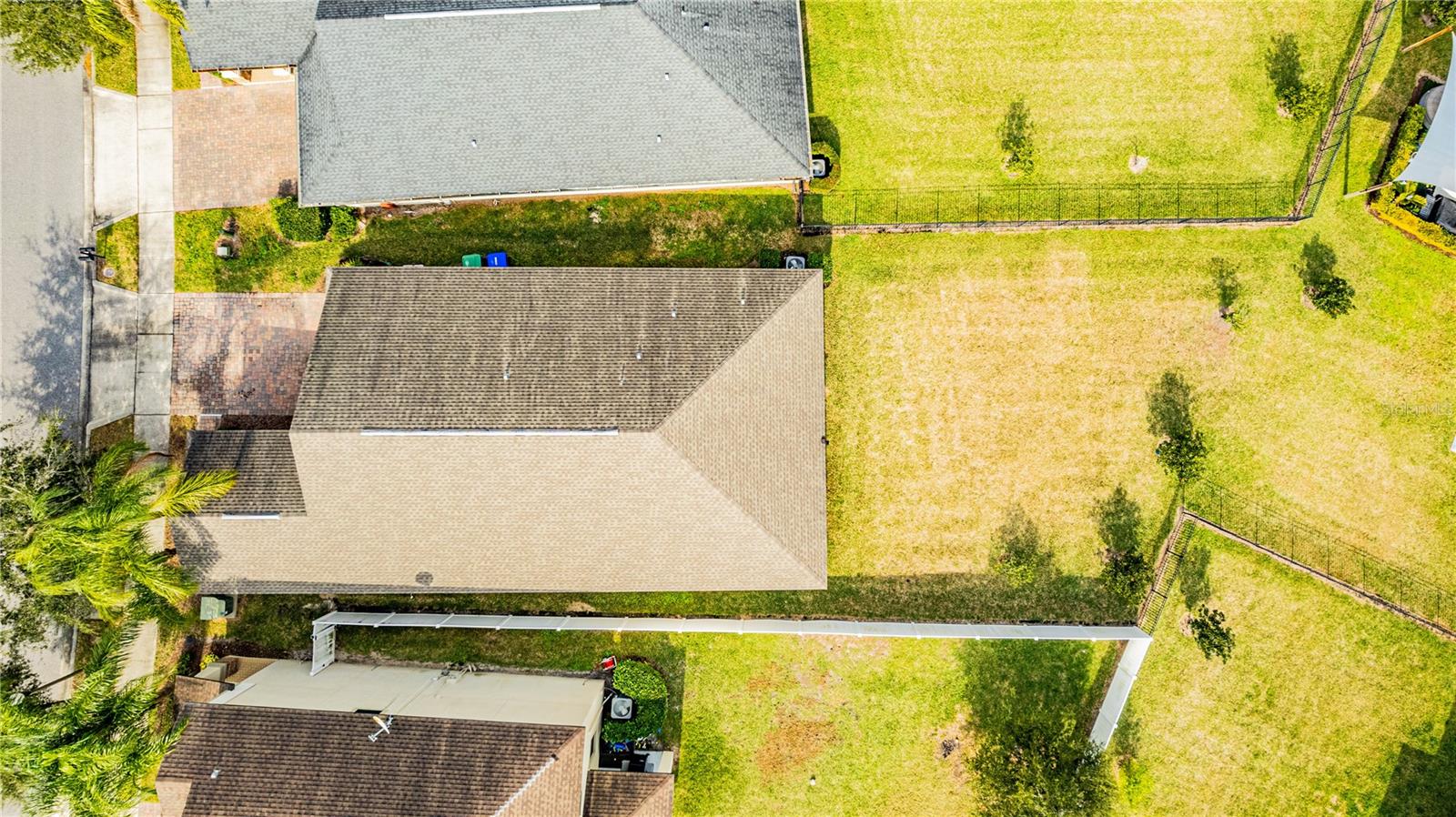 Image 31 of 46 For 7451 Fairgrove Avenue