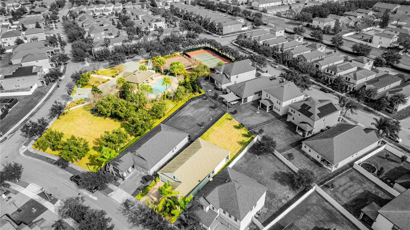 Image 35 of 46 For 7451 Fairgrove Avenue