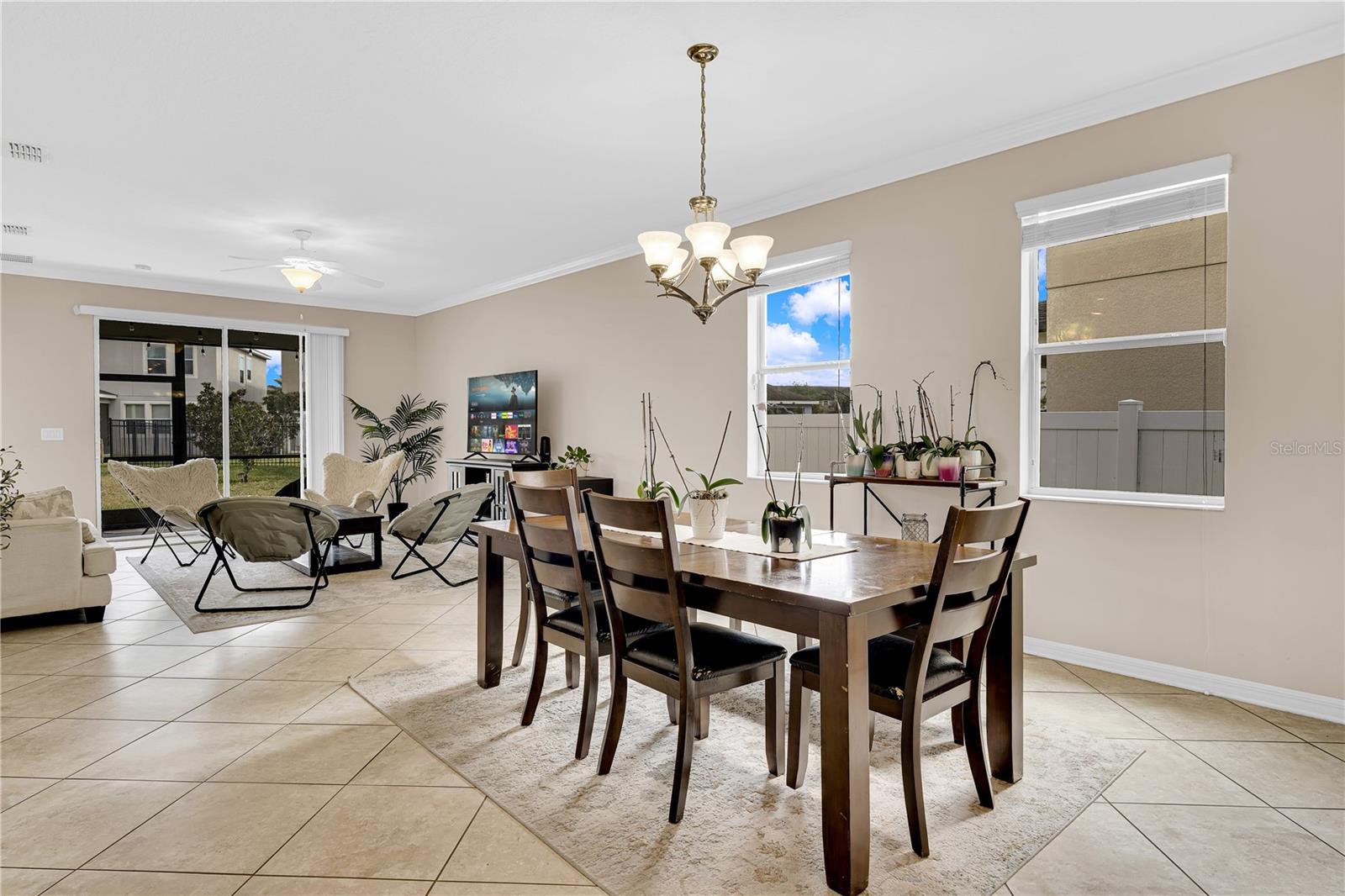 Image 9 of 46 For 7451 Fairgrove Avenue