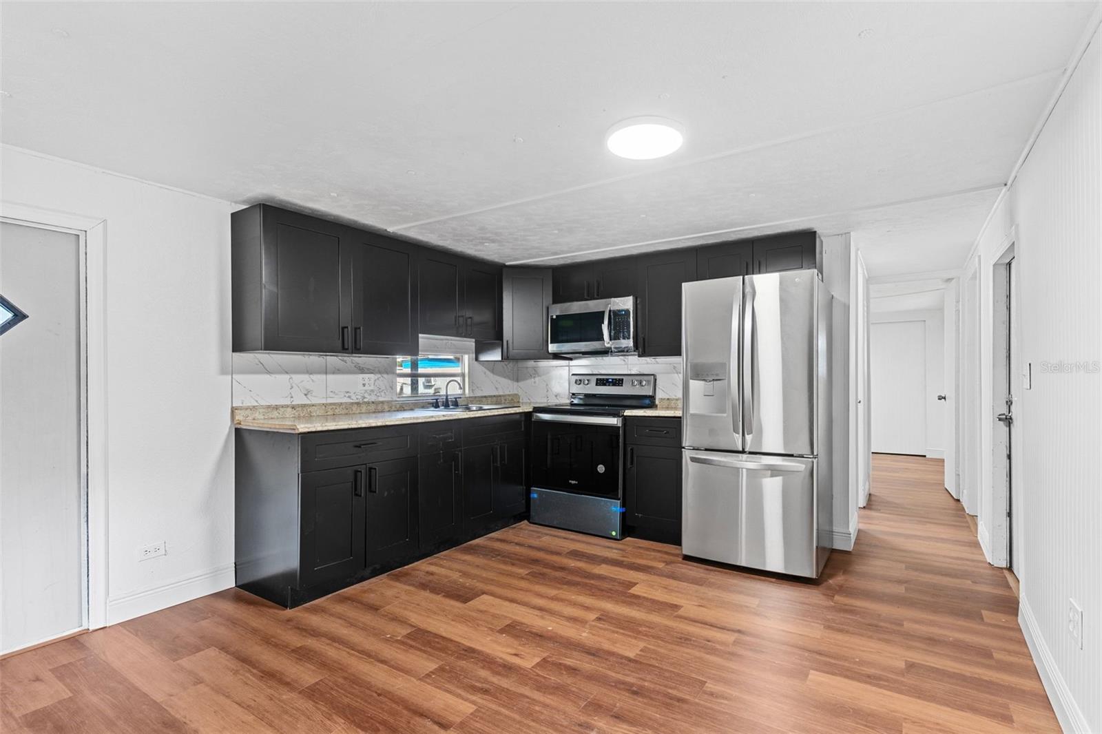 Image 8 of 11 For 171 Casebier Street 171