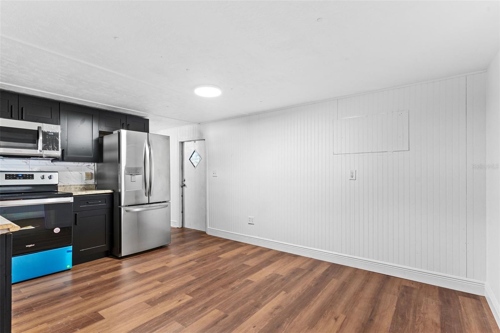 Image 9 of 11 For 171 Casebier Street 171