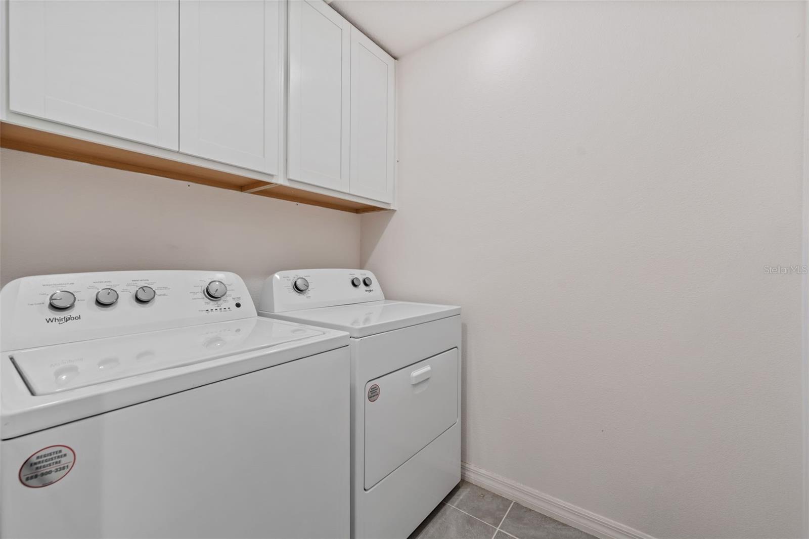 Image 24 of 35 For 156 Glass Onion Drive