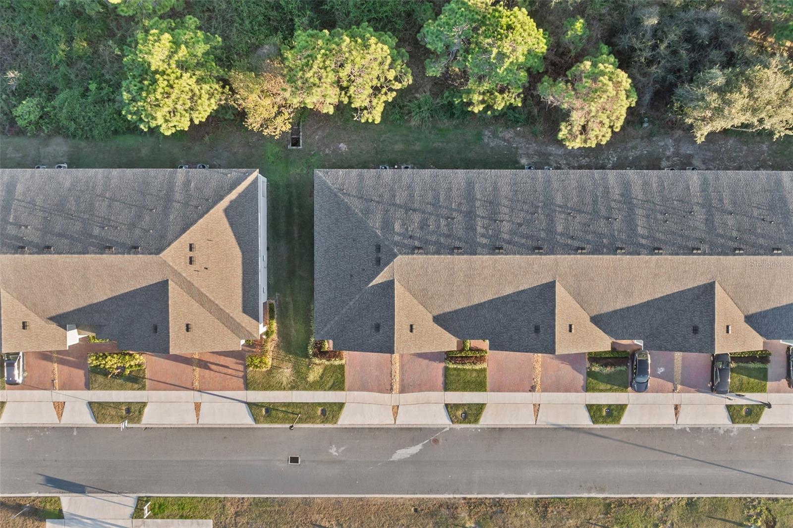 Image 29 of 35 For 156 Glass Onion Drive