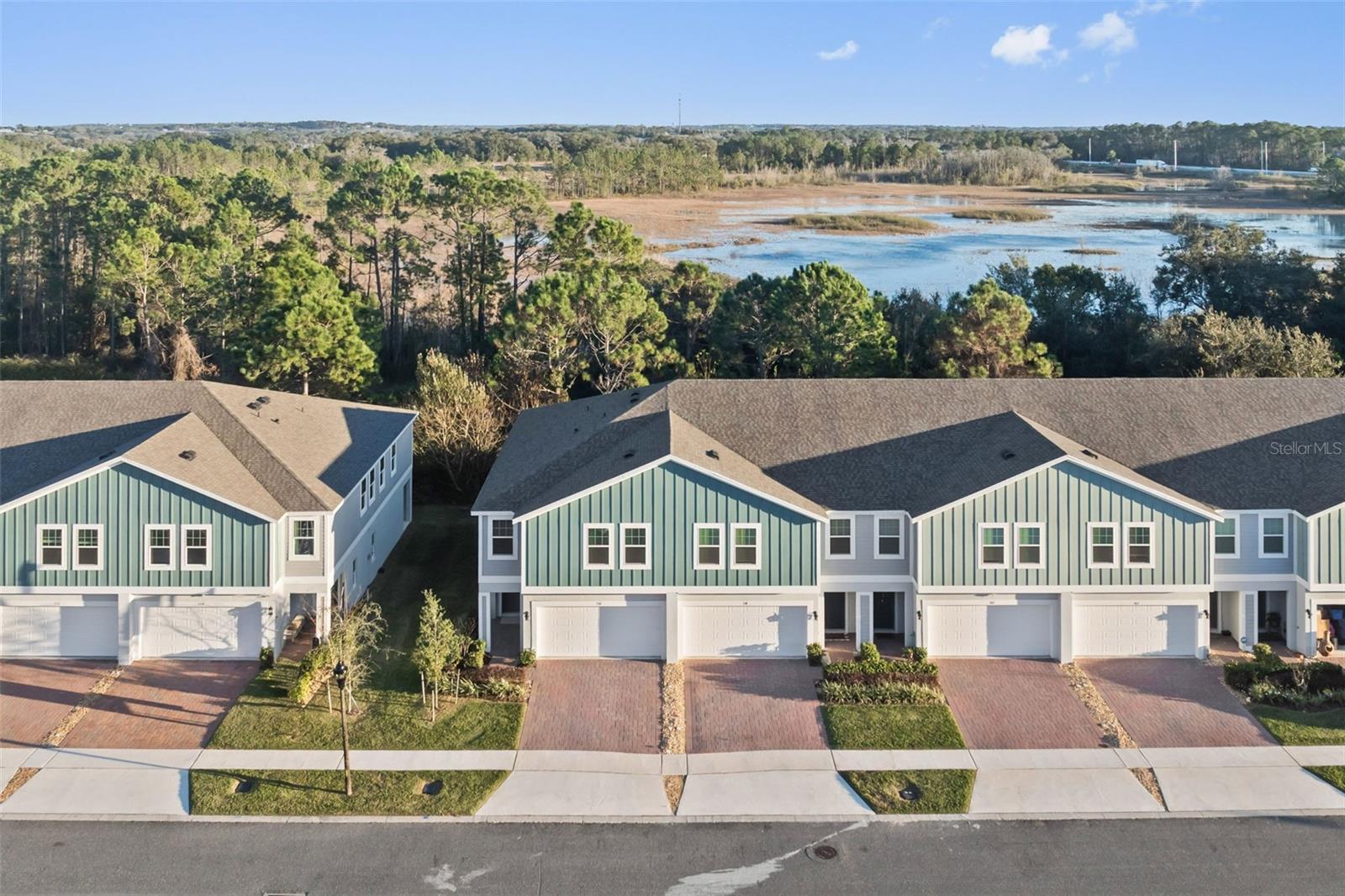 Image 30 of 35 For 156 Glass Onion Drive