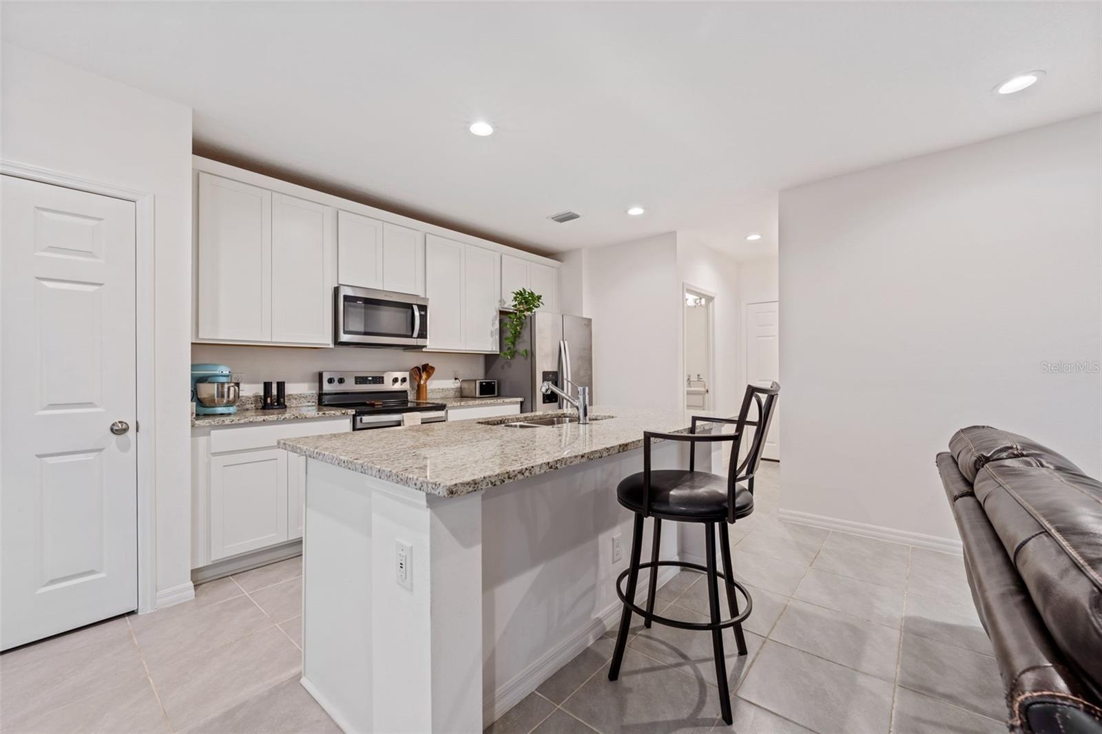 Image 7 of 35 For 156 Glass Onion Drive