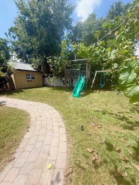 Image 43 of 46 For 10936 Dearden Circle