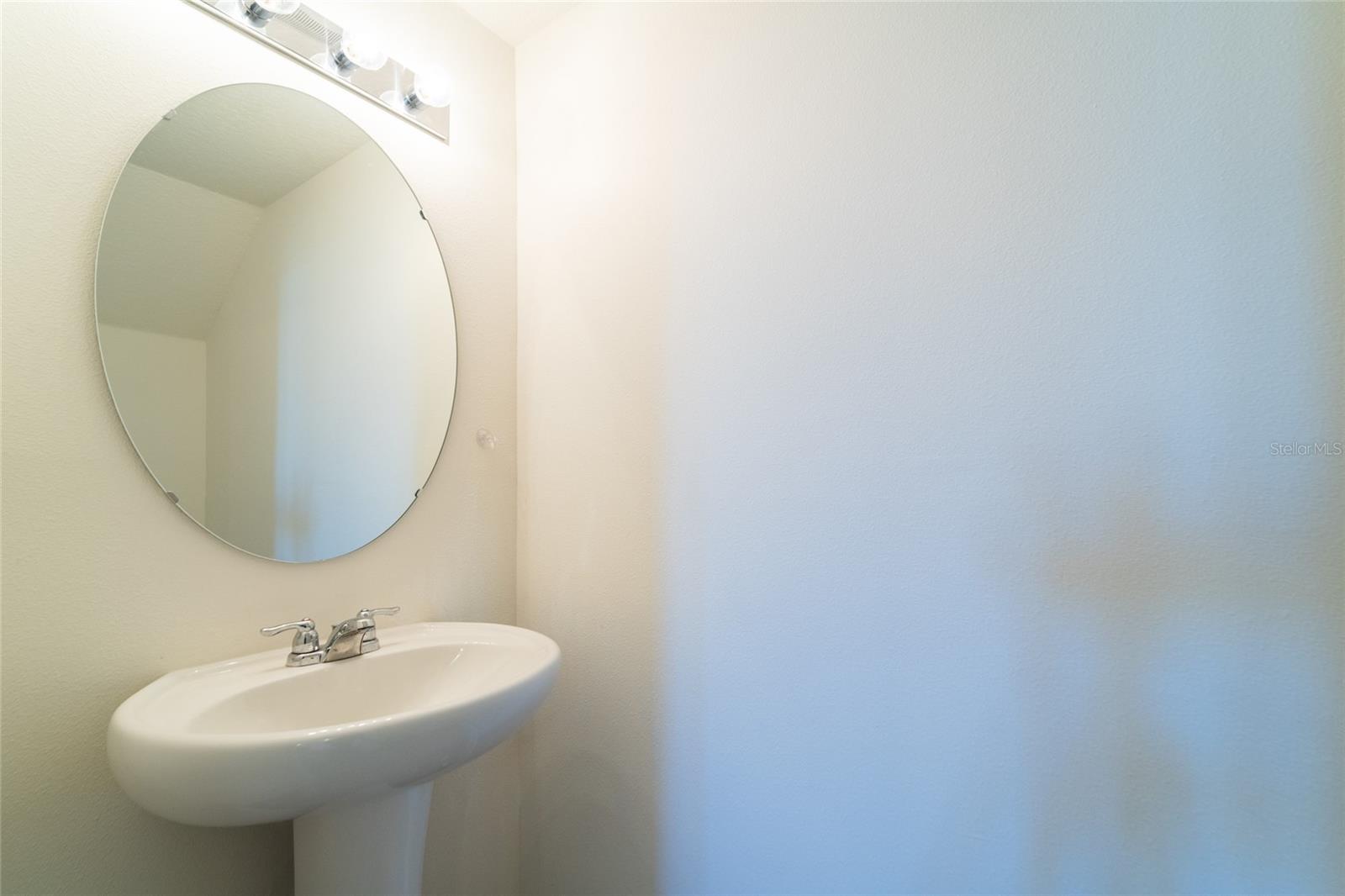 Image 13 of 25 For 280 Arbor Lakes Drive