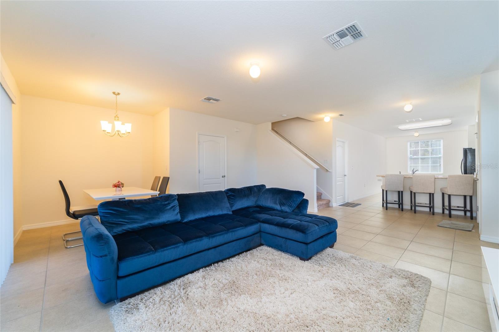 Image 7 of 25 For 280 Arbor Lakes Drive