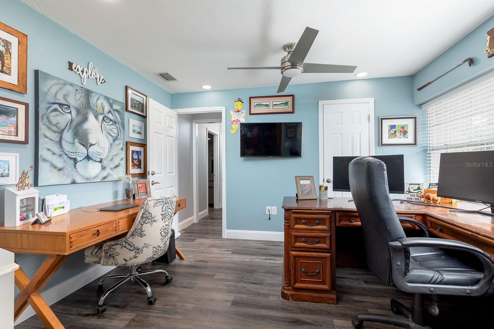 Image 25 of 47 For 3571 Lake Eleanor Drive