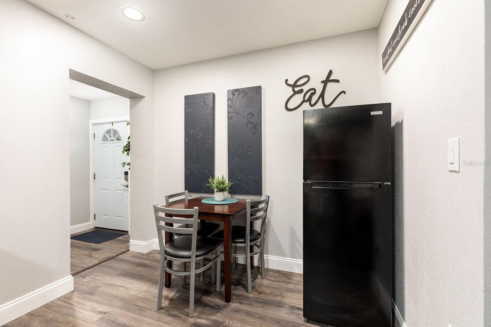 Image 31 of 47 For 3571 Lake Eleanor Drive