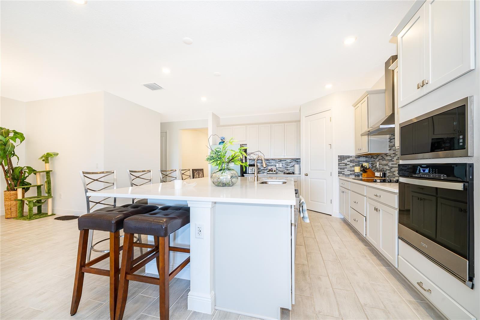 Image 10 of 27 For 2060 Keystone Pass Boulevard