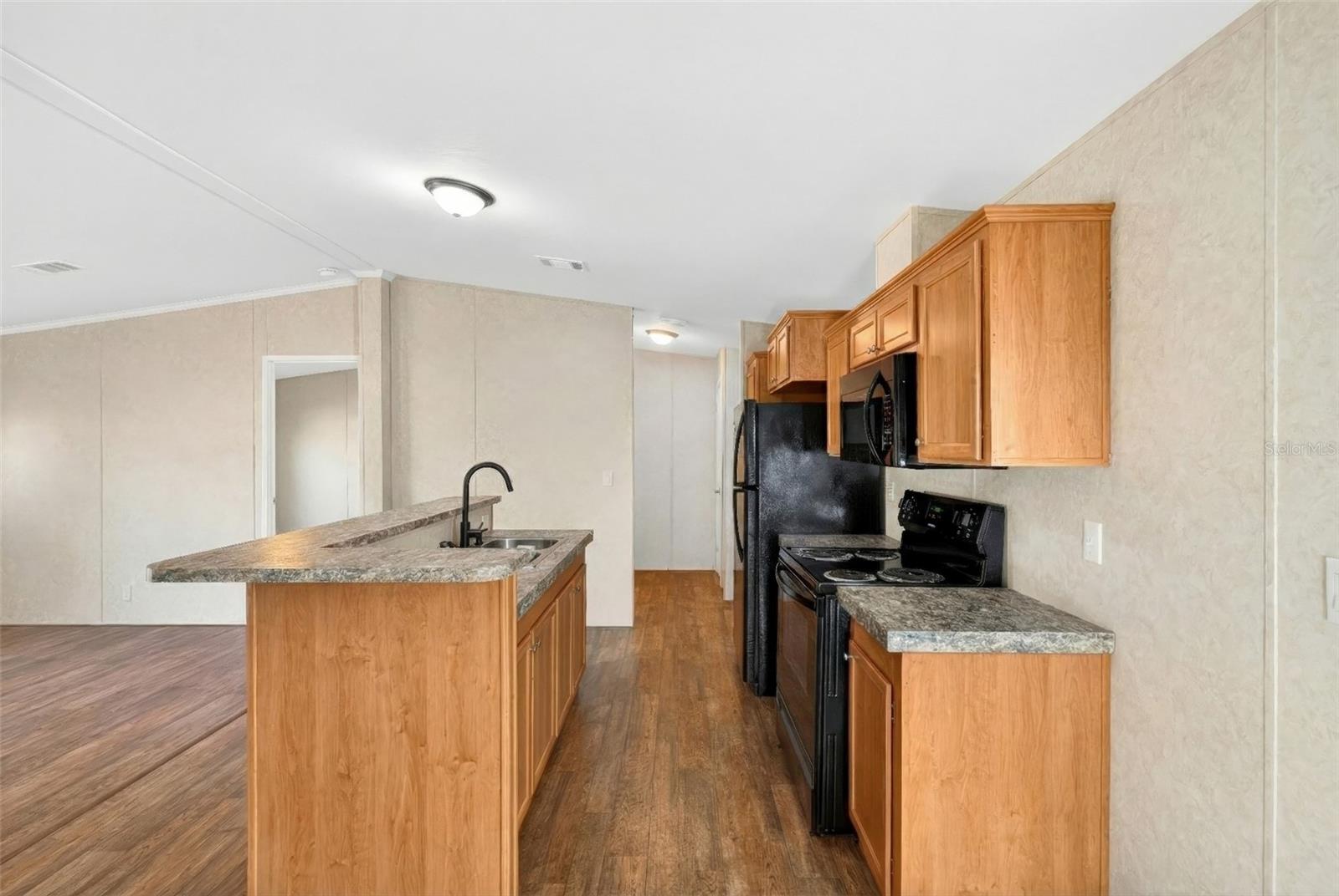 Image 13 of 25 For 15050 16th Place