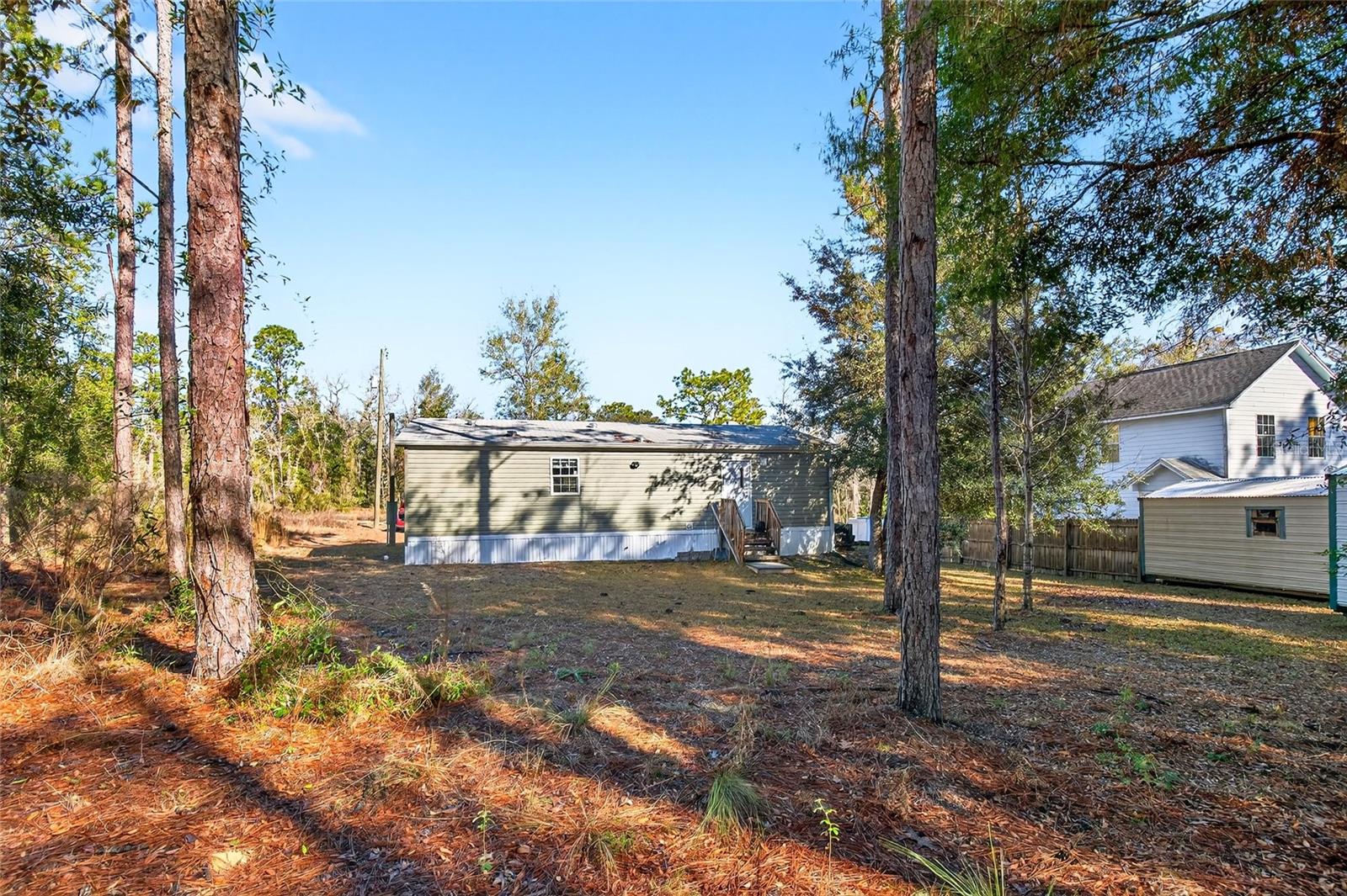 Image 21 of 25 For 15050 16th Place