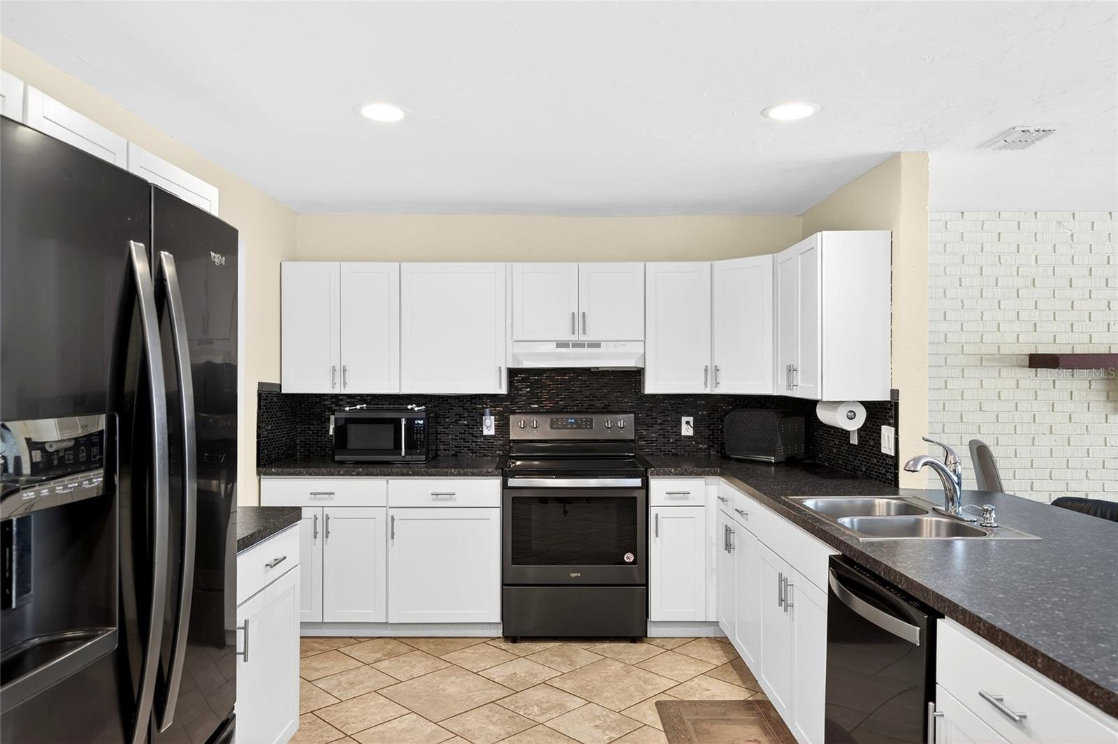 Image 19 of 42 For 9580 200th Court