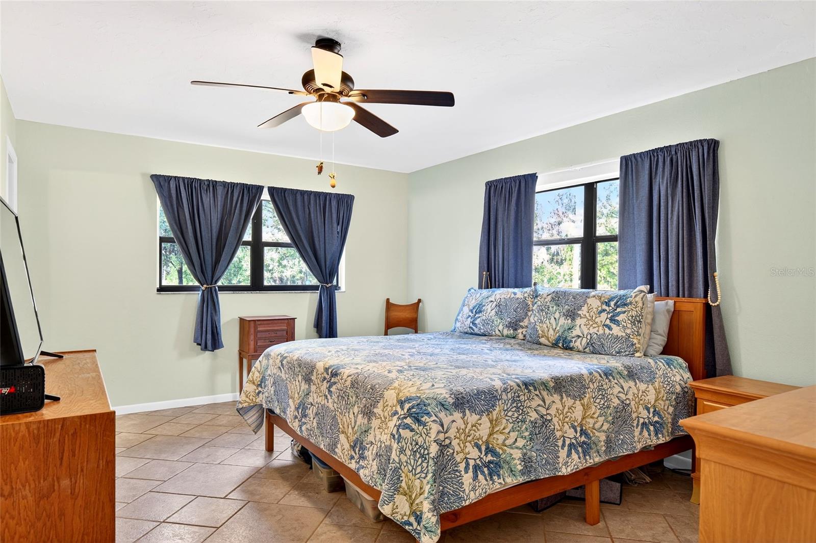 Image 4 of 42 For 9580 200th Court