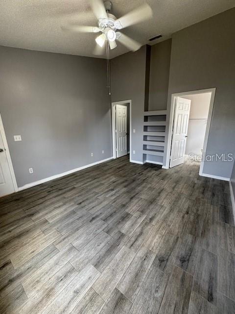 Image 19 of 37 For 11301 Cypress Leaf Drive