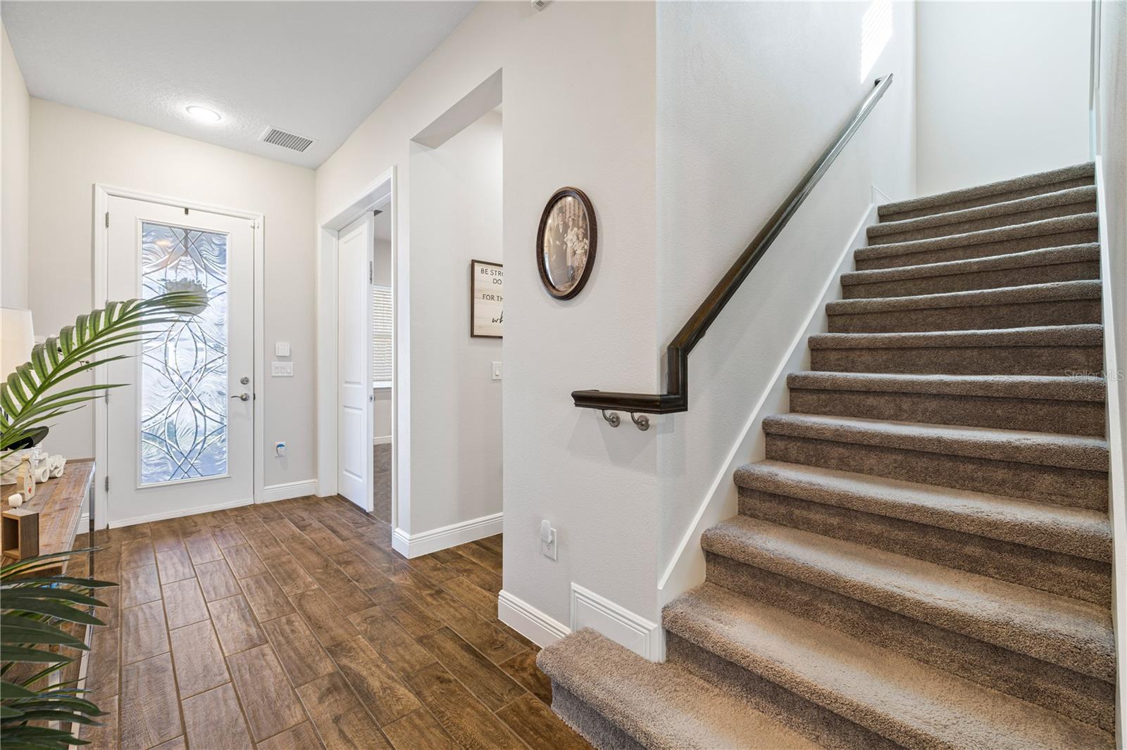 Image 18 of 63 For 15716 Sweet Lemon Way