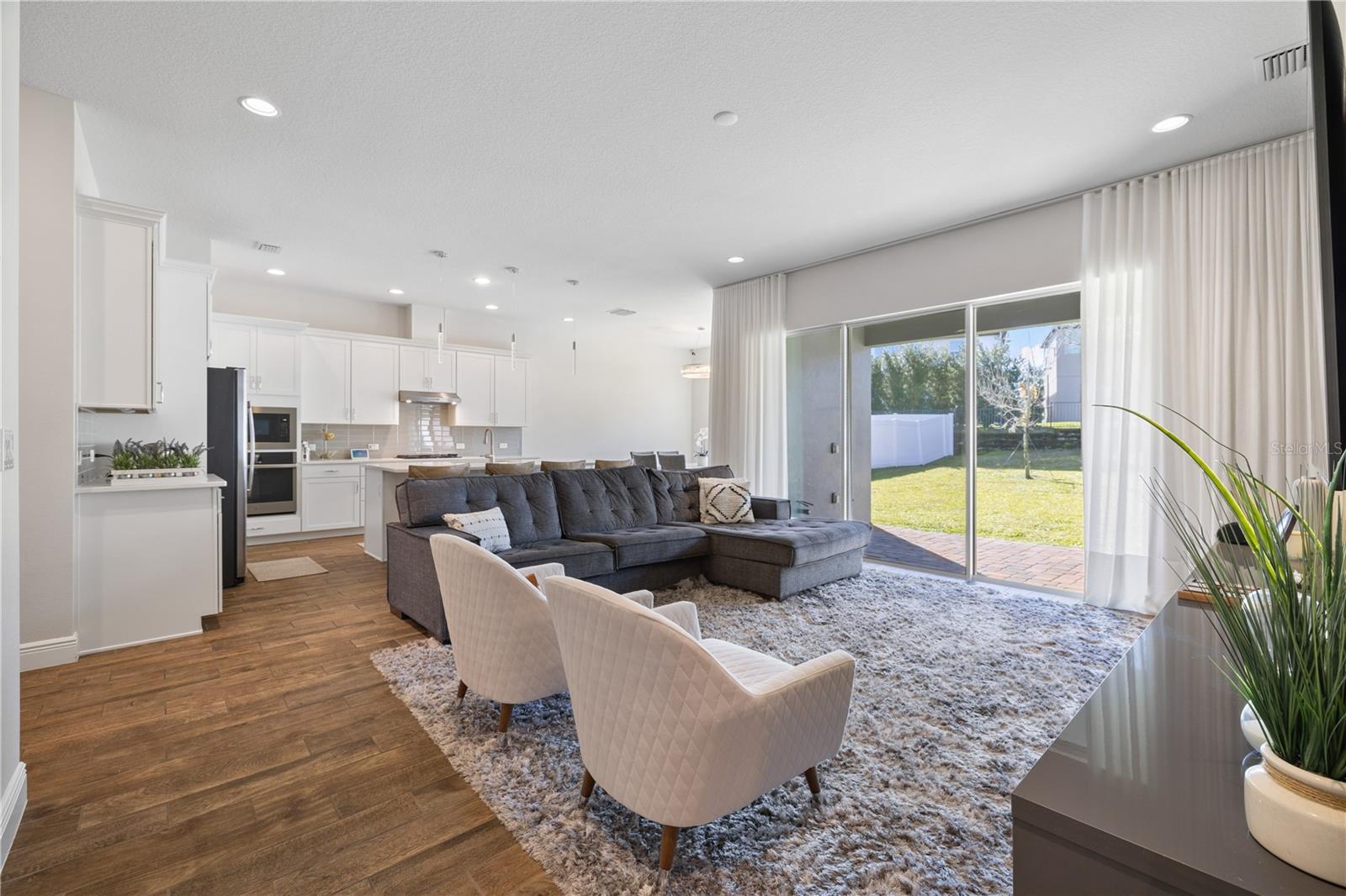 Image 21 of 63 For 15716 Sweet Lemon Way