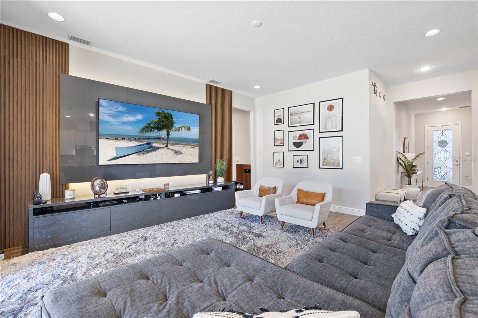 Image 22 of 63 For 15716 Sweet Lemon Way