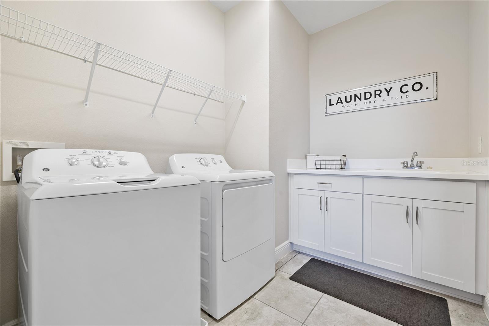 Image 37 of 63 For 15716 Sweet Lemon Way