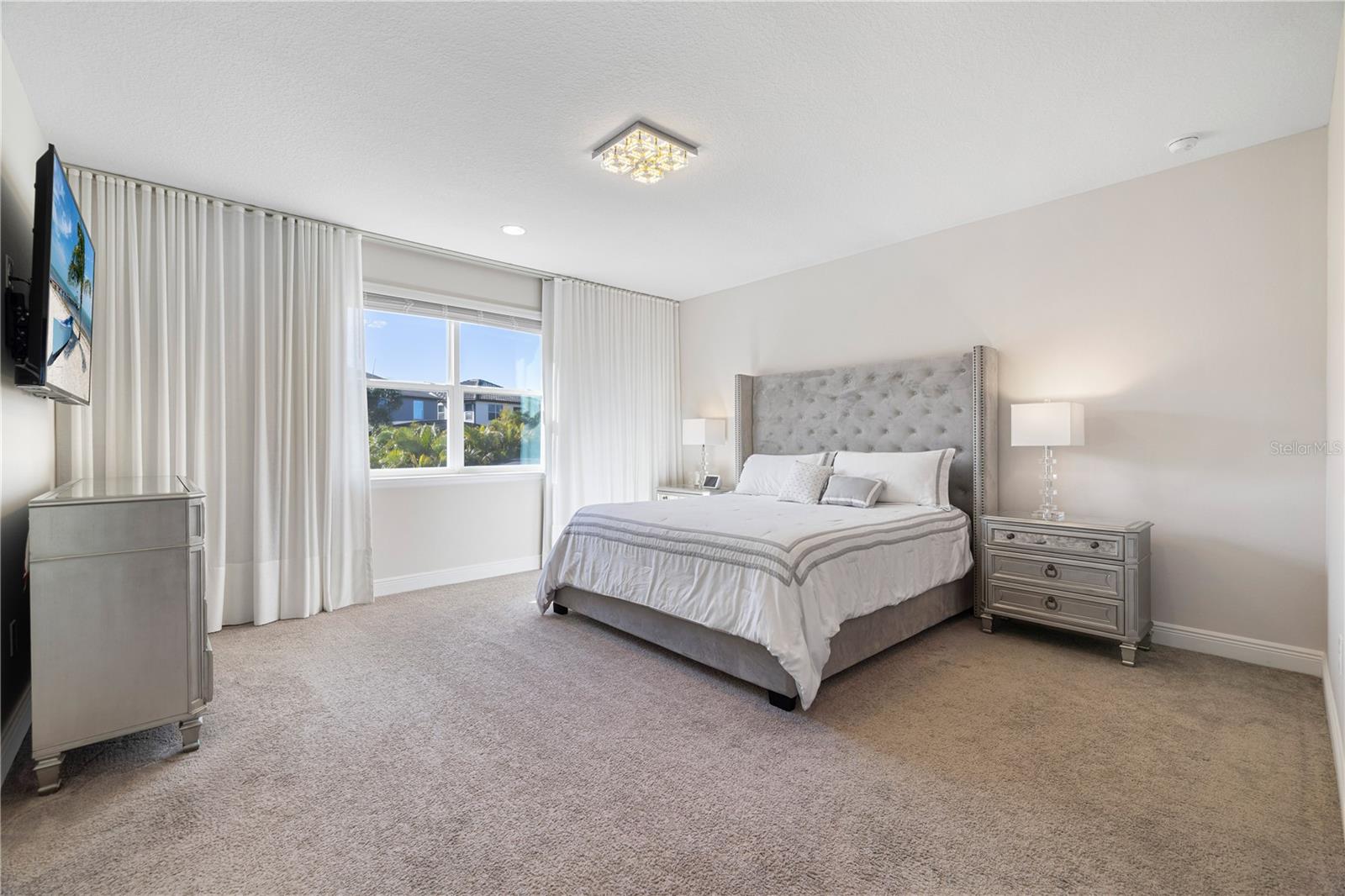 Image 41 of 63 For 15716 Sweet Lemon Way