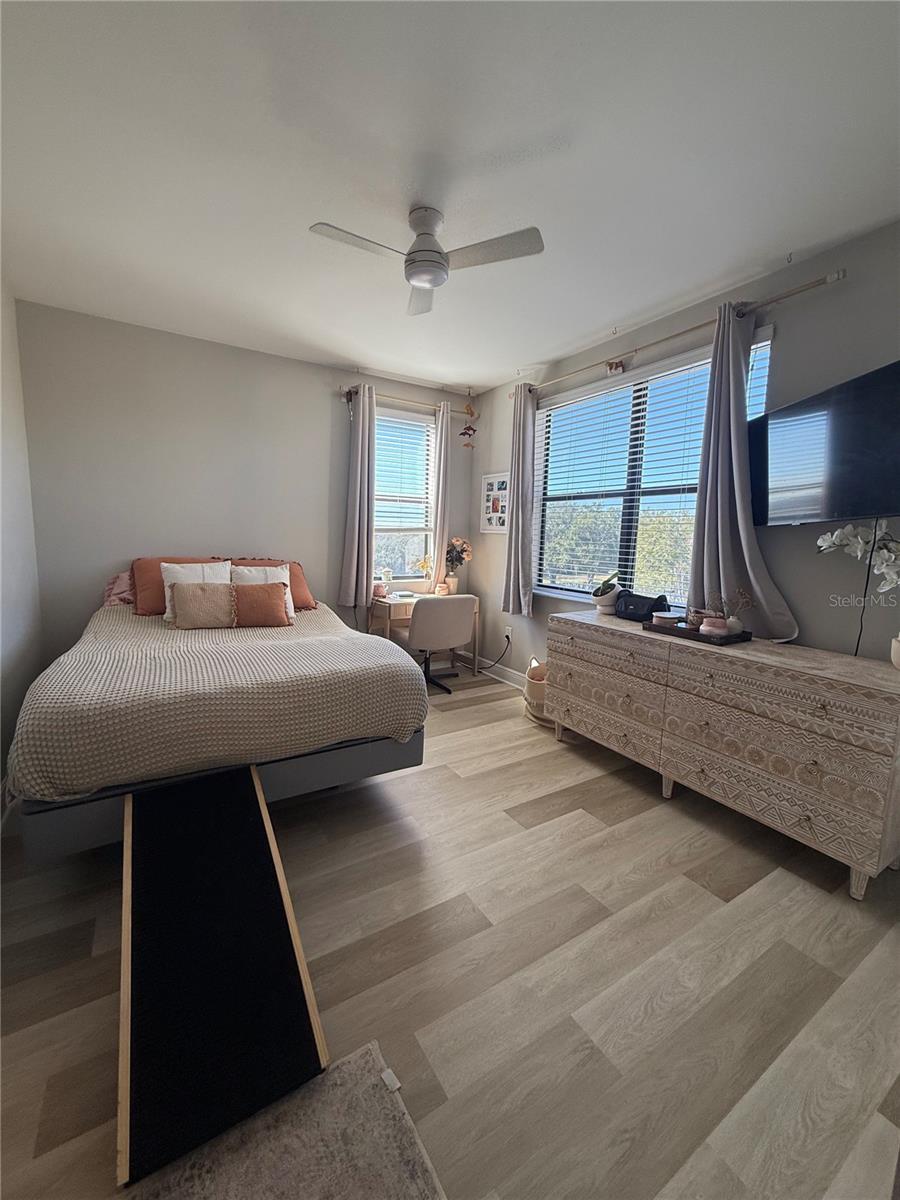 Image 10 of 18 For 16300 County Road 455 416