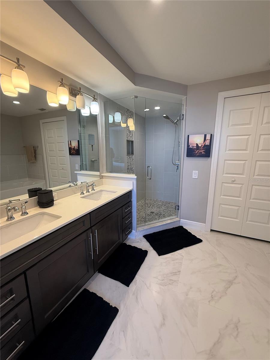 Image 9 of 18 For 16300 County Road 455 416