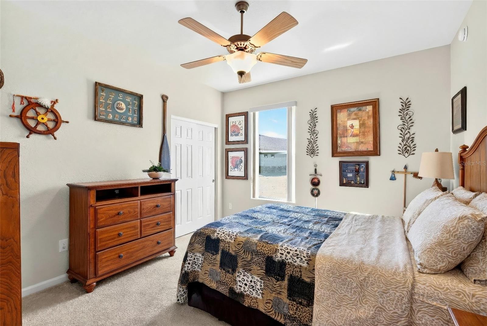 Image 17 of 44 For 9498 70th Loop