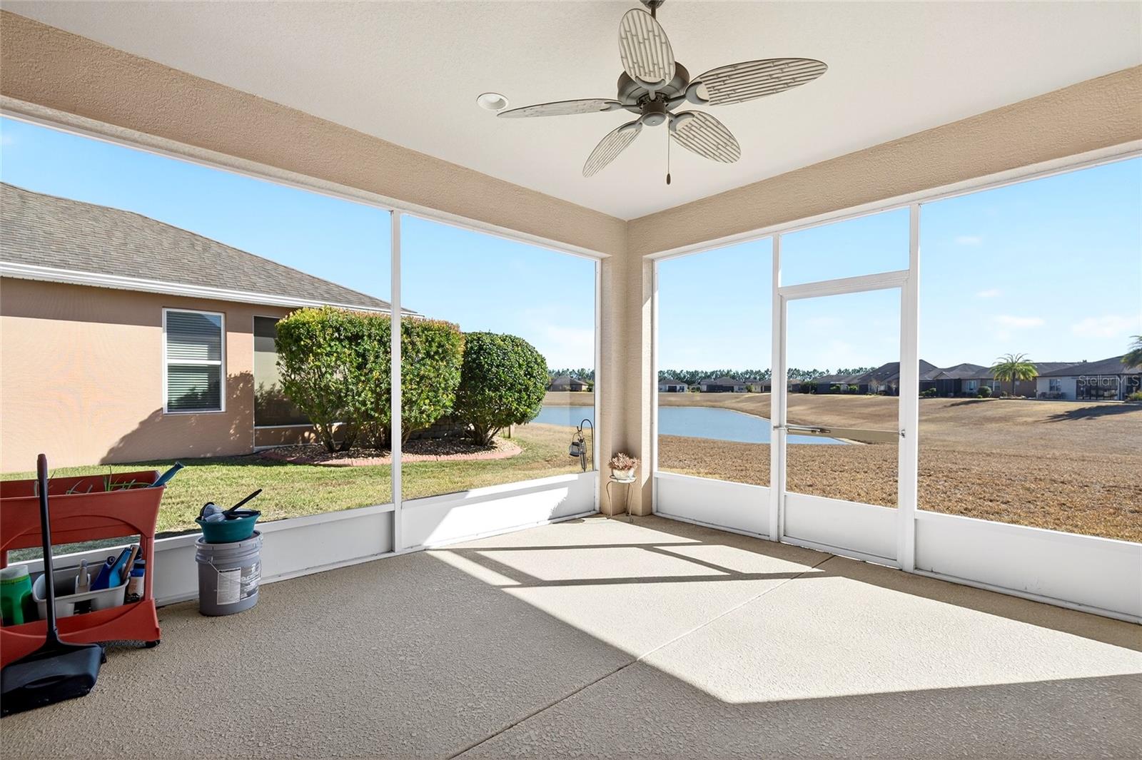 Image 38 of 44 For 9498 70th Loop