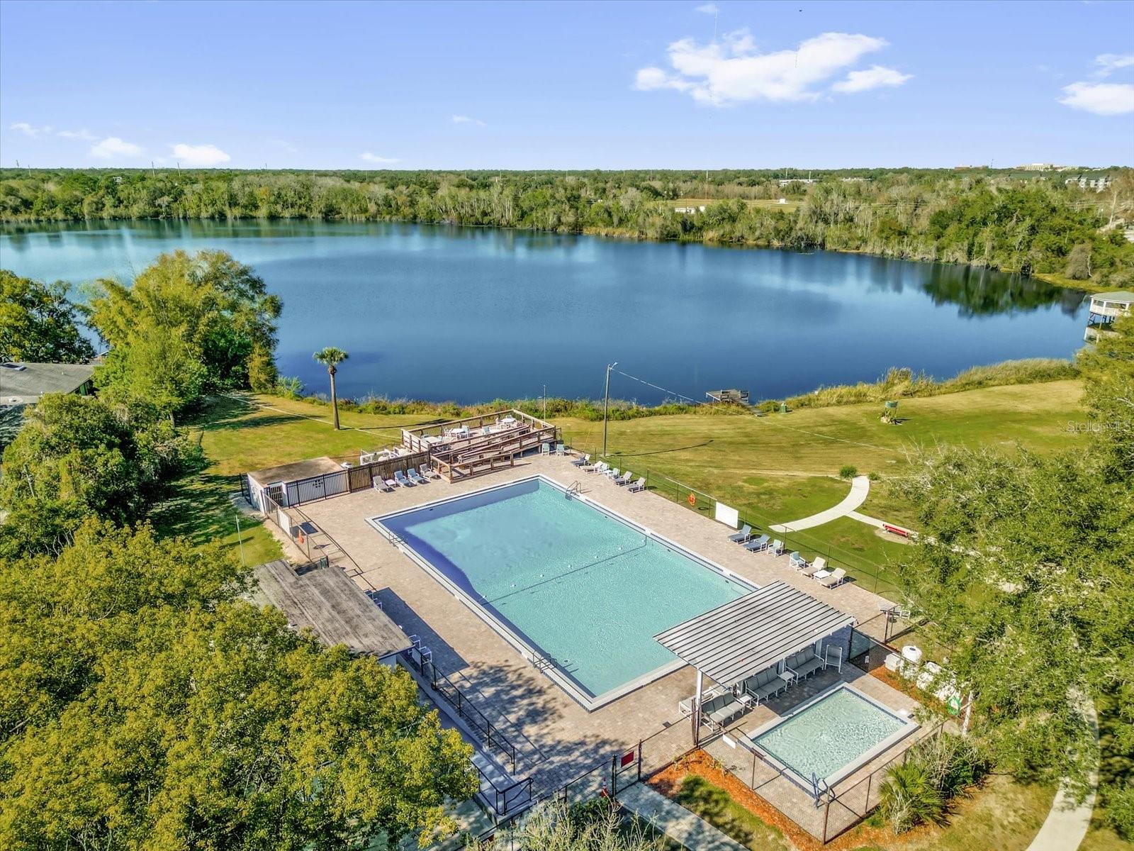 Image 32 of 40 For 1099 Leeway