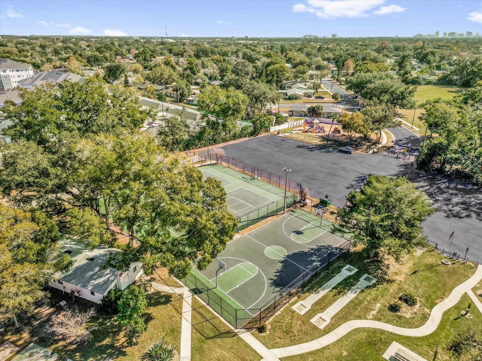 Image 36 of 40 For 1099 Leeway