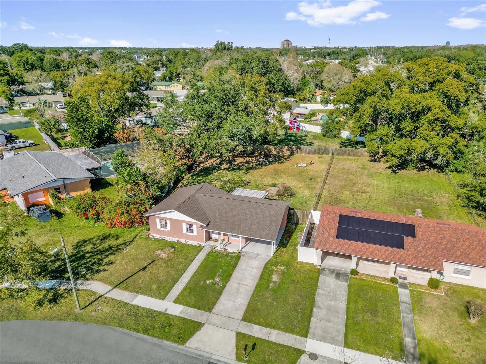 Image 4 of 40 For 1099 Leeway