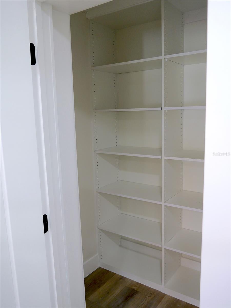 Image 14 of 63 For 341 Hammond Street