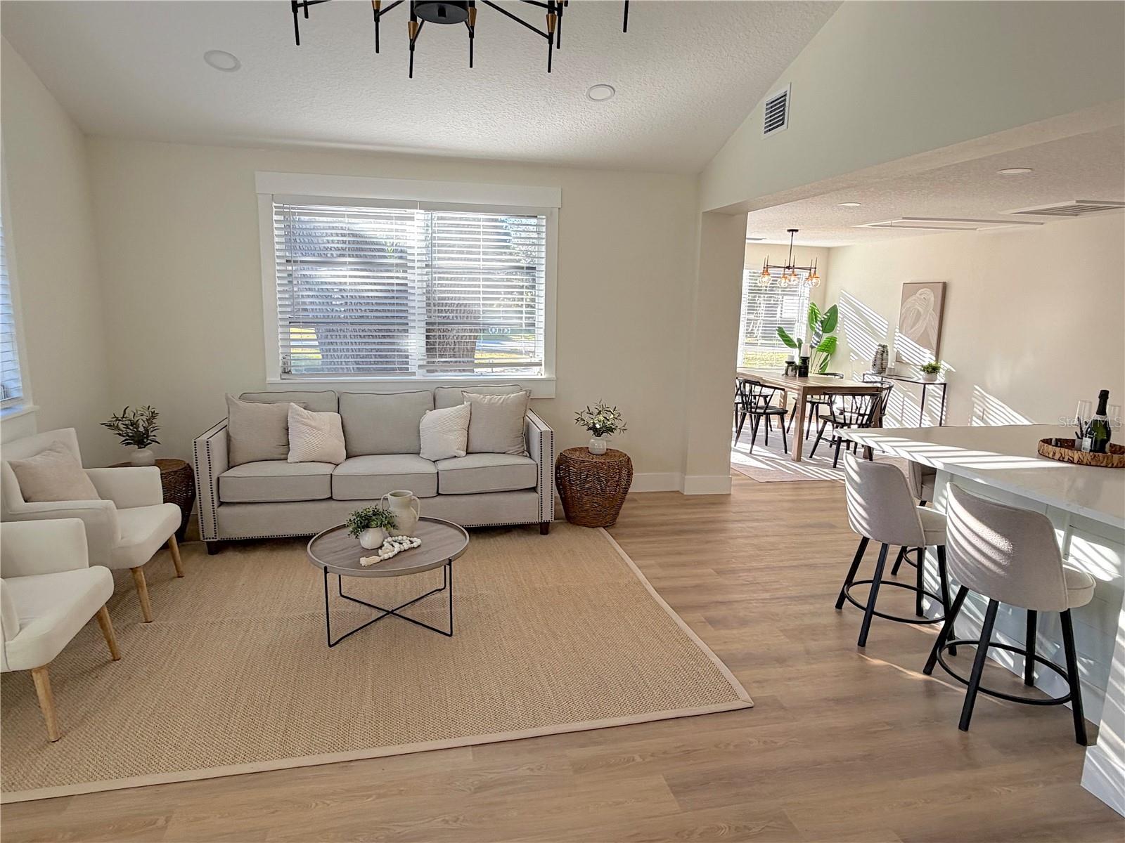 Image 22 of 63 For 341 Hammond Street