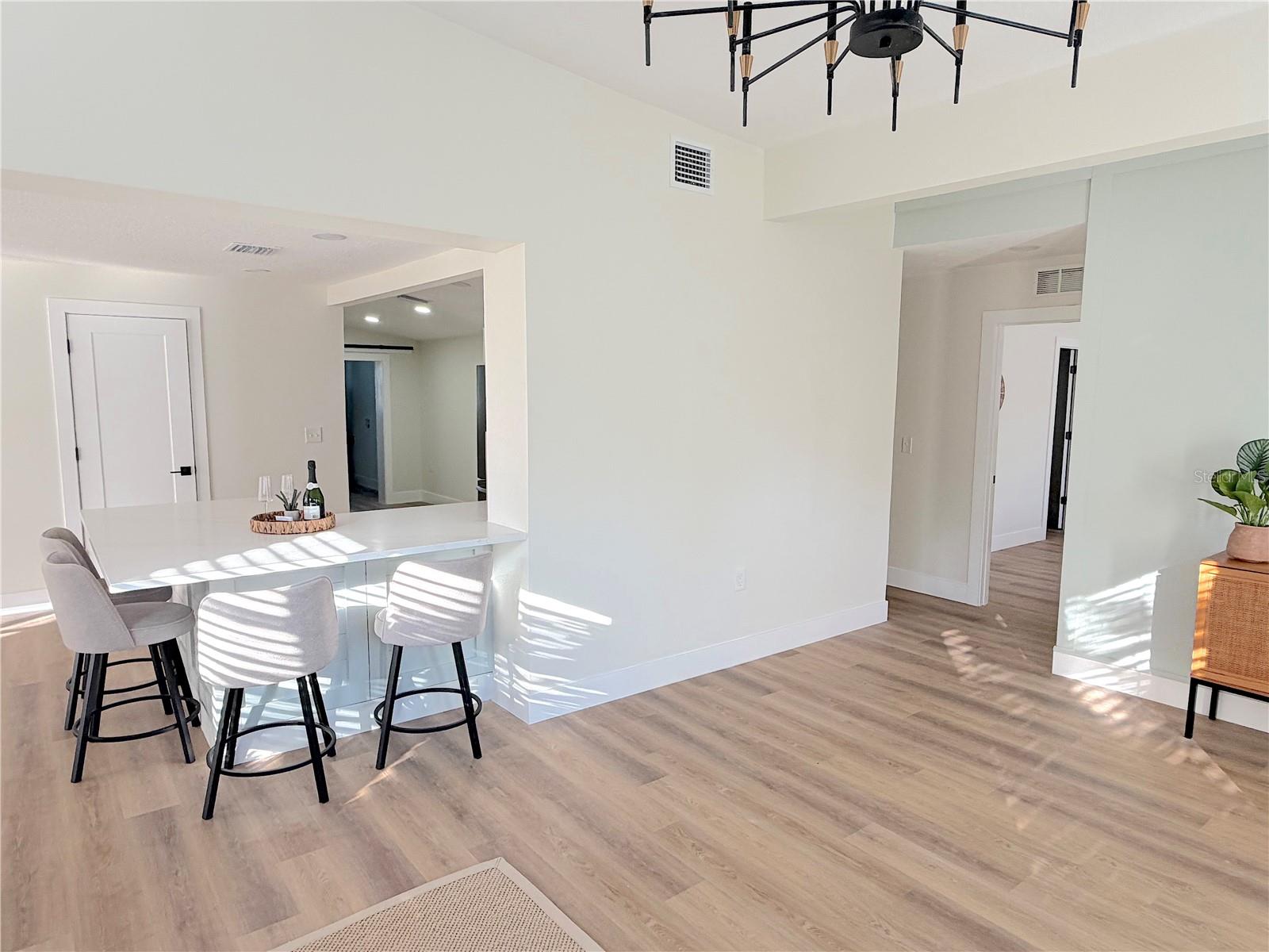 Image 24 of 63 For 341 Hammond Street