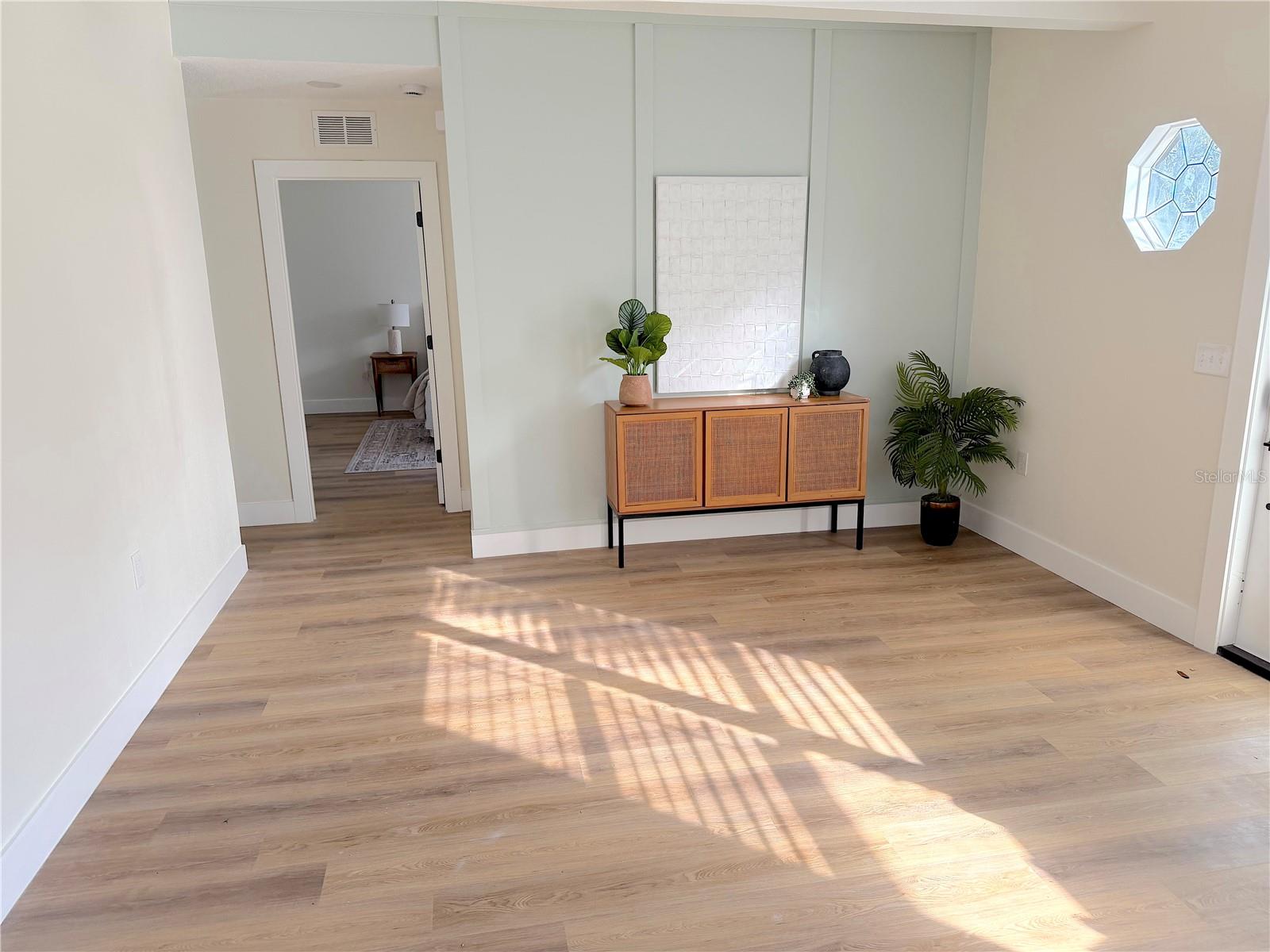 Image 26 of 63 For 341 Hammond Street