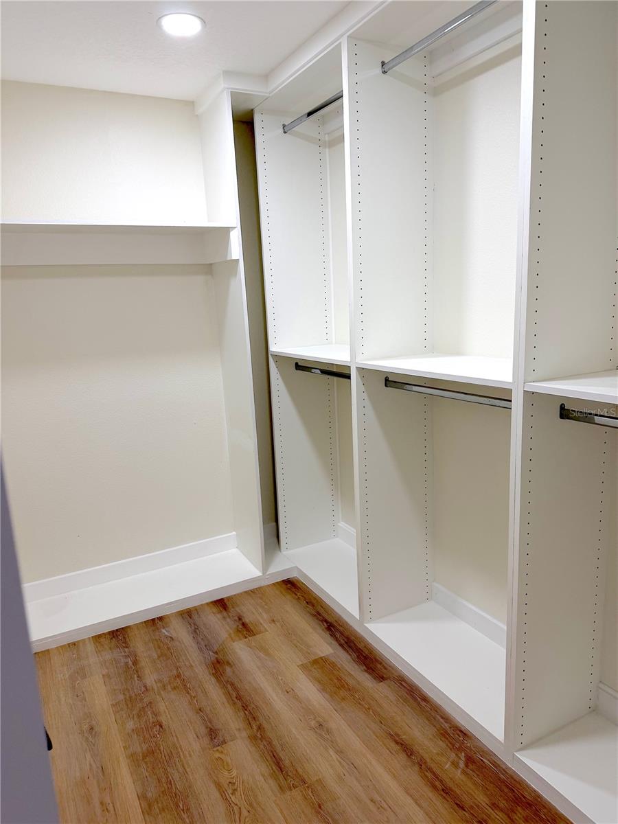 Image 37 of 63 For 341 Hammond Street