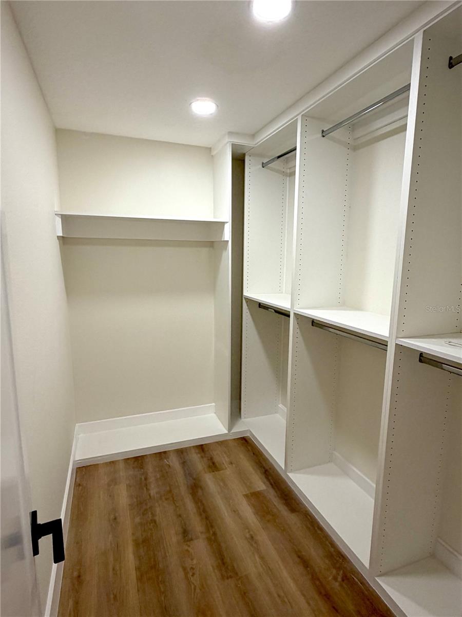 Image 38 of 63 For 341 Hammond Street