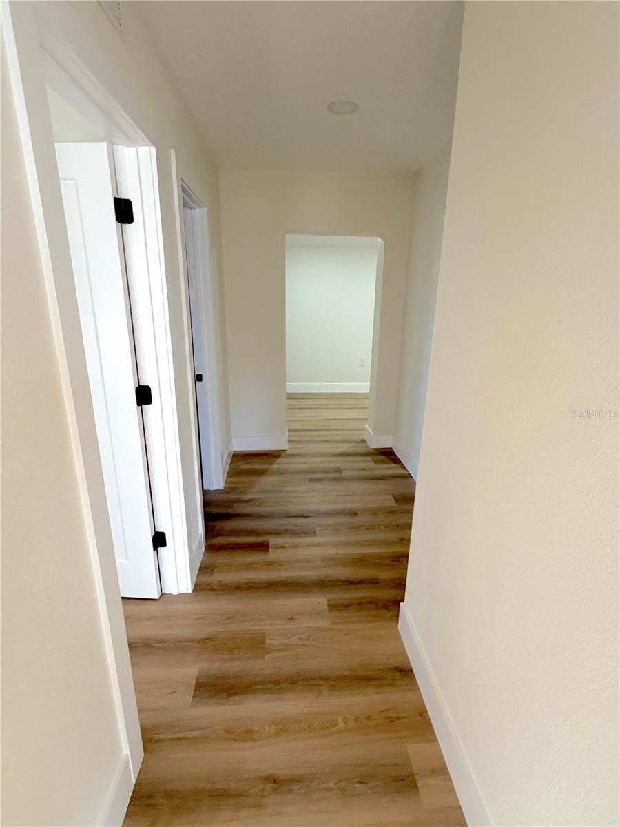 Image 49 of 63 For 341 Hammond Street