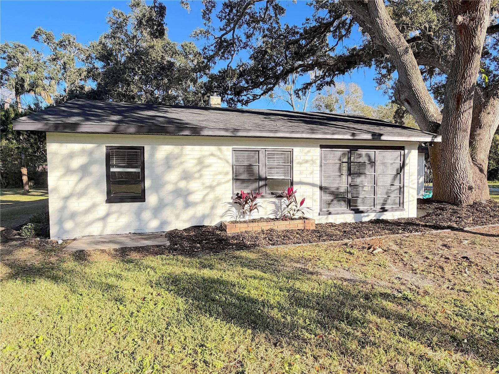 Image 61 of 63 For 341 Hammond Street