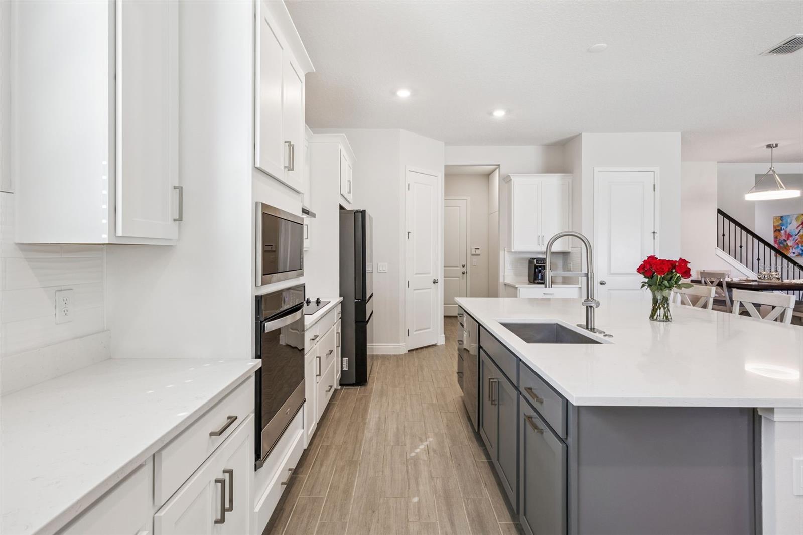 Image 19 of 75 For 19334 Banfield Place