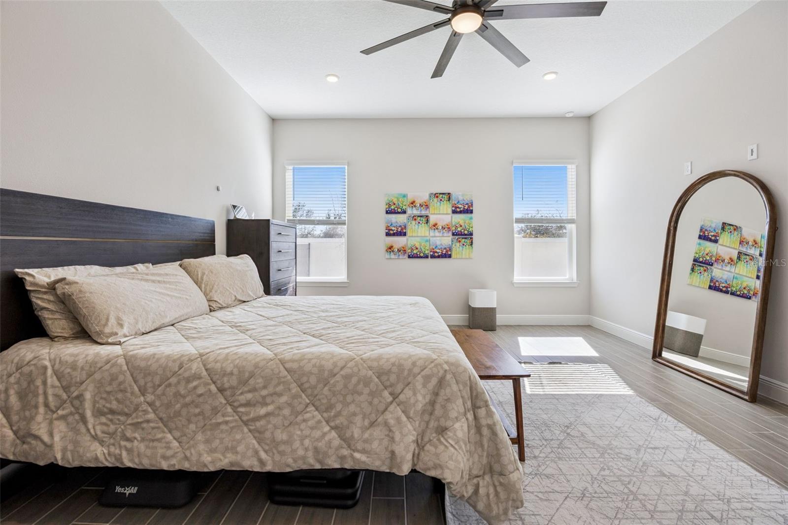 Image 29 of 75 For 19334 Banfield Place