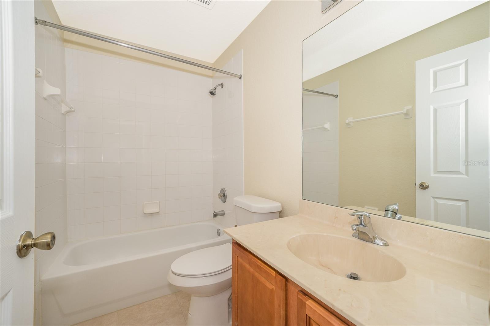 Image 17 of 25 For 13942 Dove Wing Court