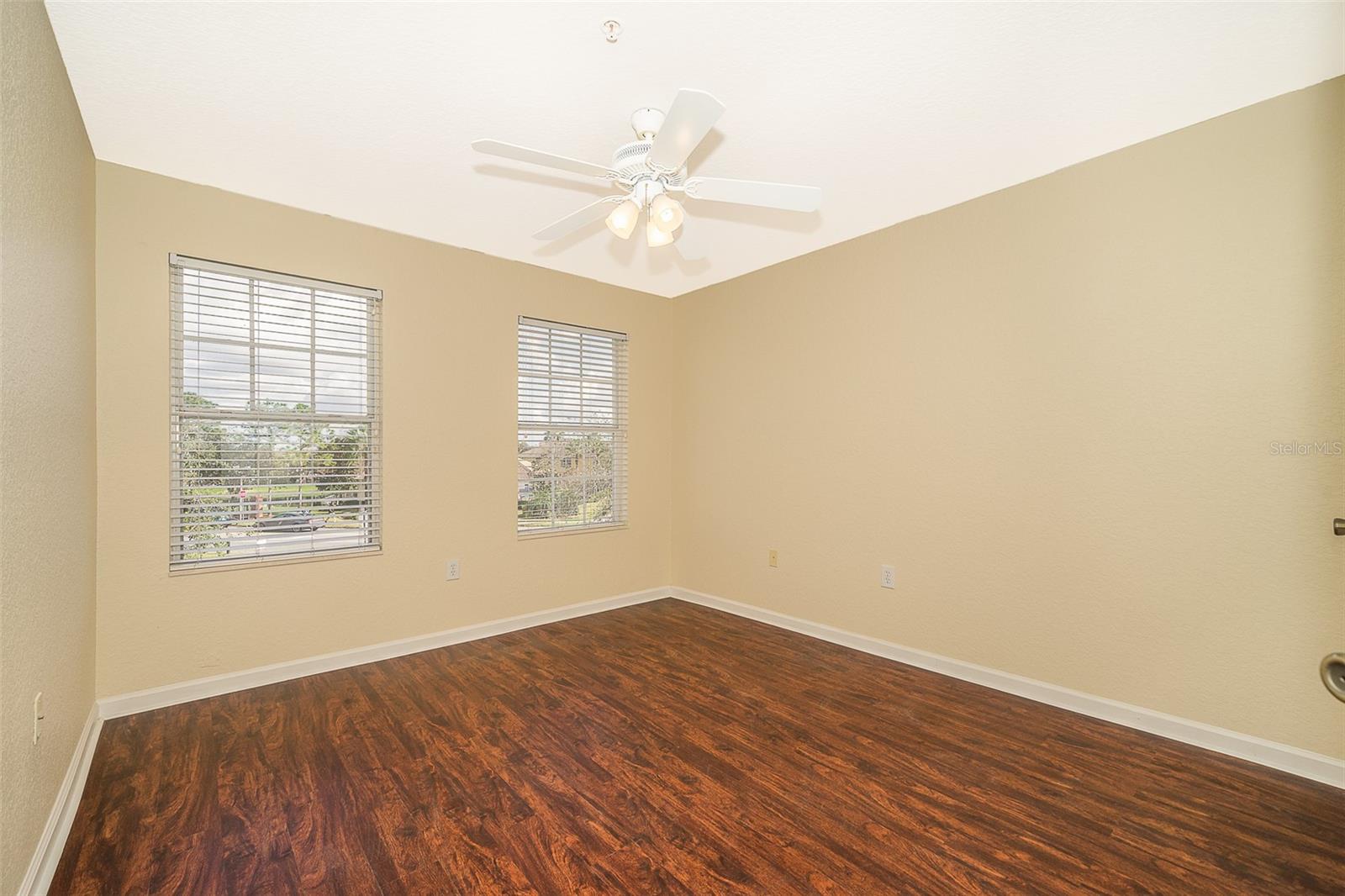 Image 18 of 25 For 13942 Dove Wing Court