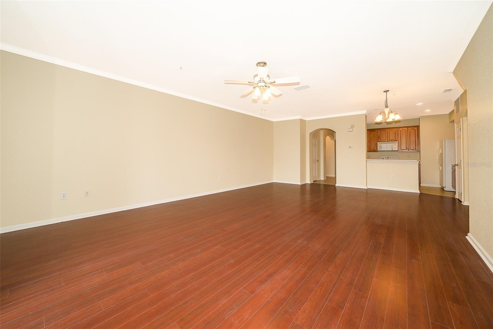 Image 8 of 25 For 13942 Dove Wing Court