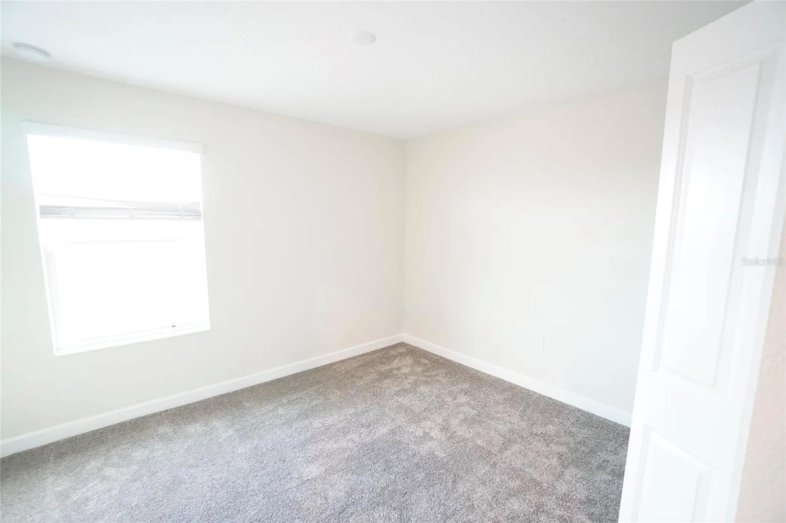 Image 27 of 42 For 17029 Volume Alley