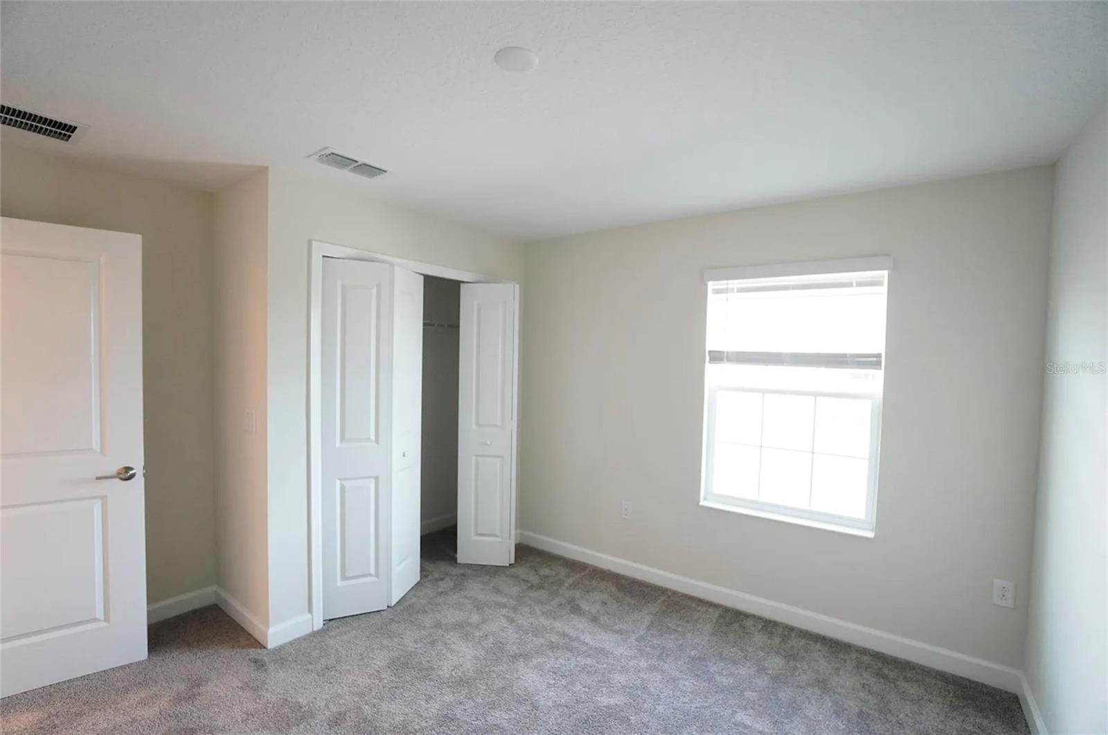 Image 29 of 42 For 17029 Volume Alley