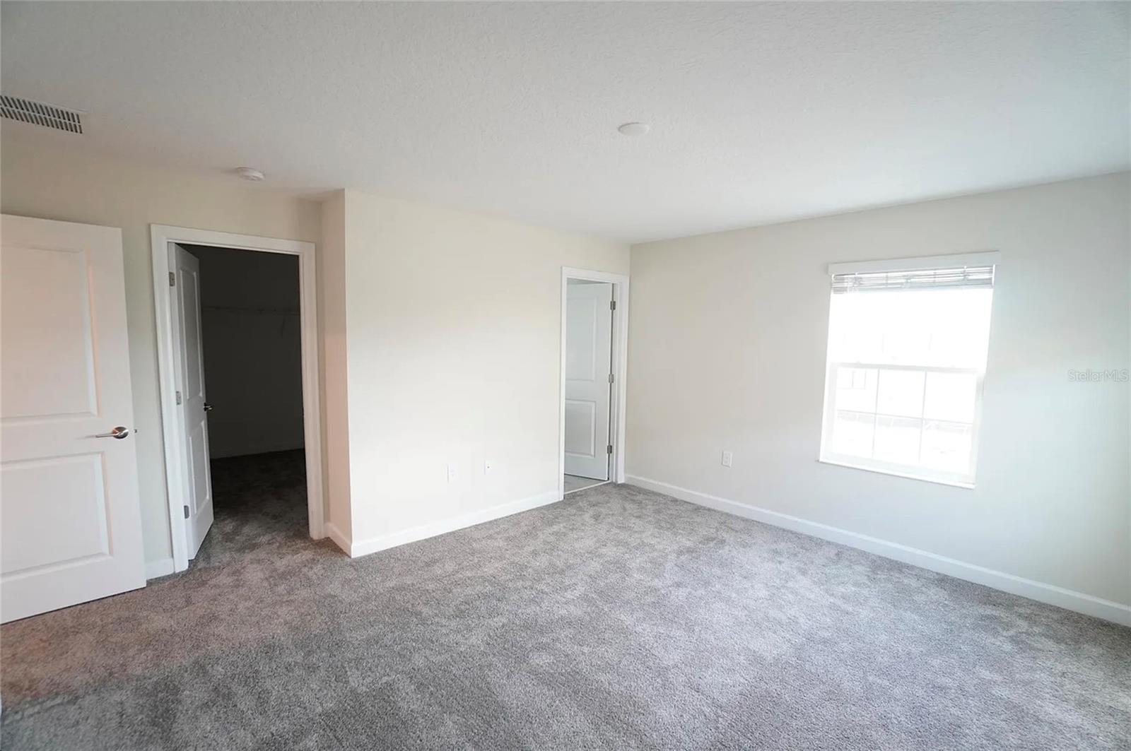 Image 32 of 42 For 17029 Volume Alley