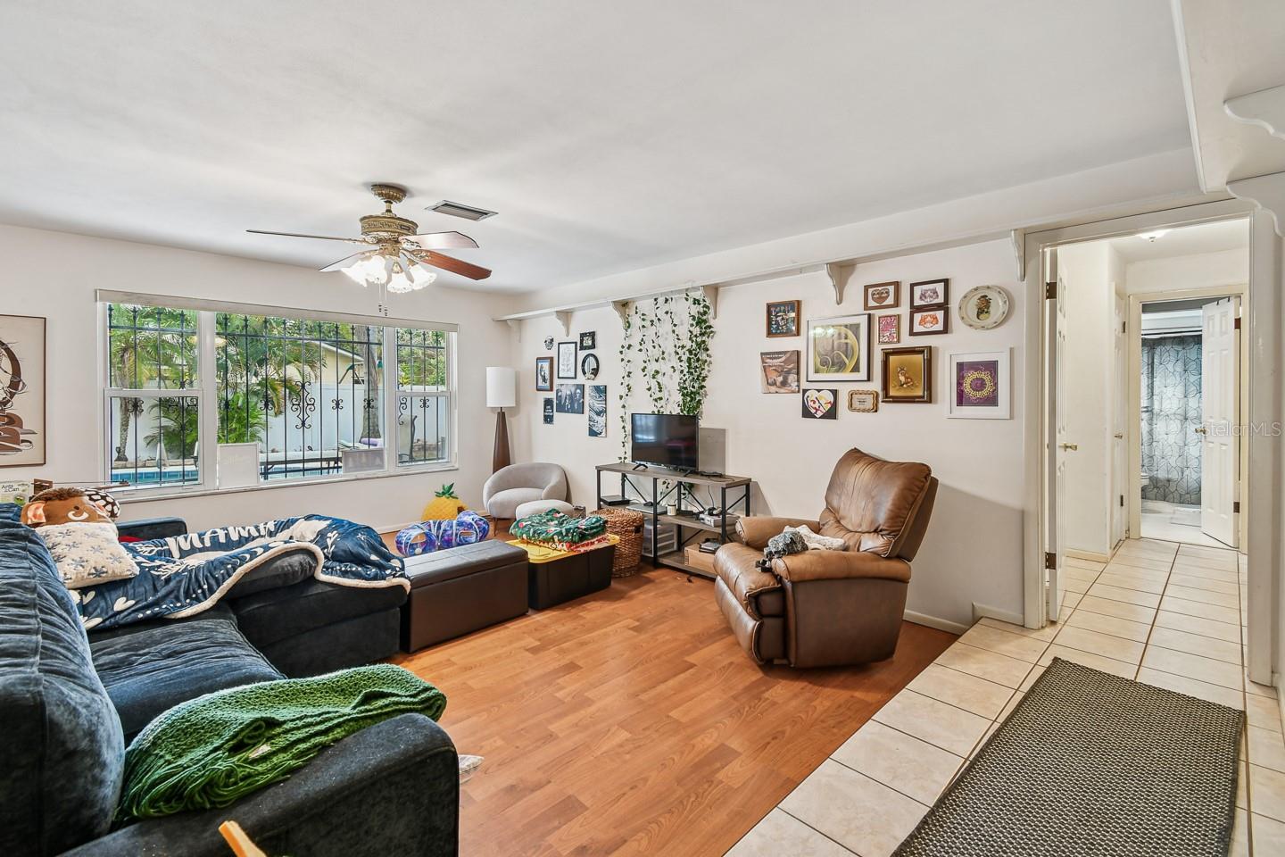 Image 22 of 54 For 1367 Tierra Circle