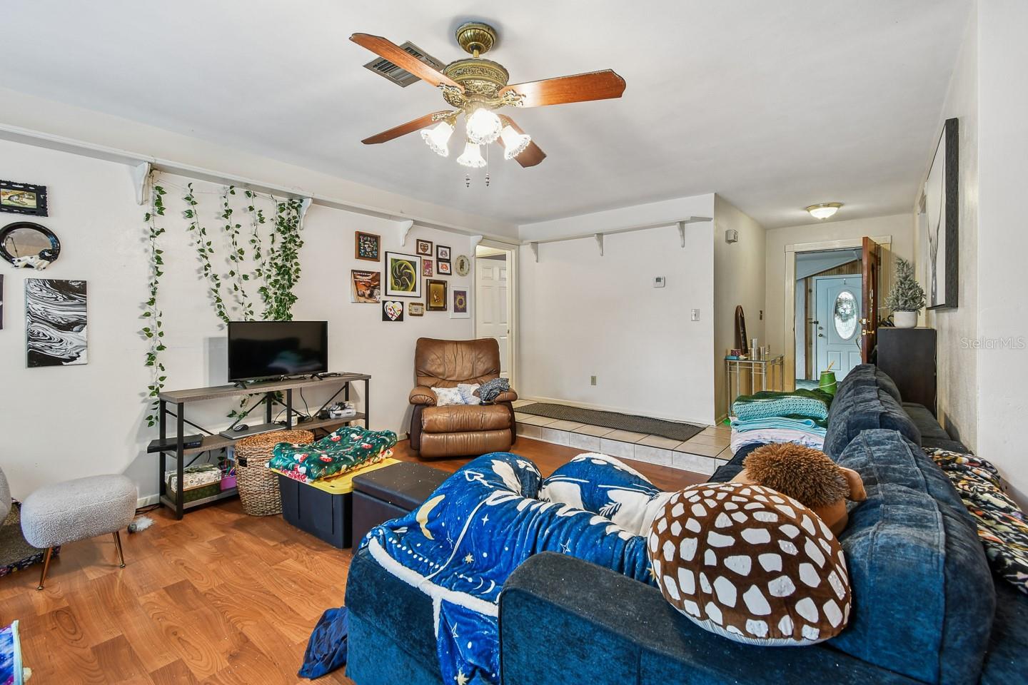 Image 24 of 54 For 1367 Tierra Circle